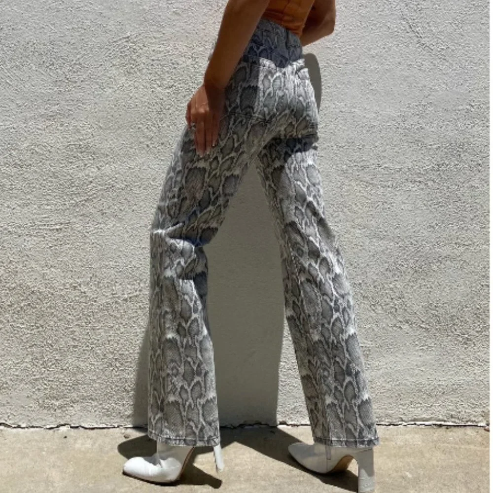 Afrm Women's Wide Leg High Rise‎ Snake Print Fez Jeans Size 30 New